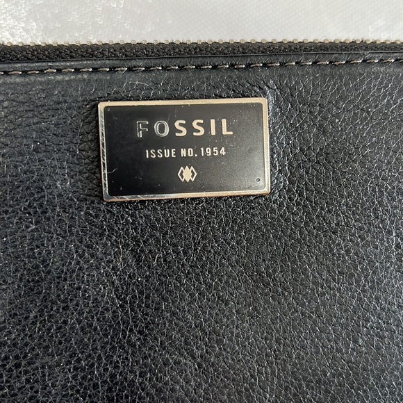 Fossil Black Leather Wallet - Picture 3 of 10